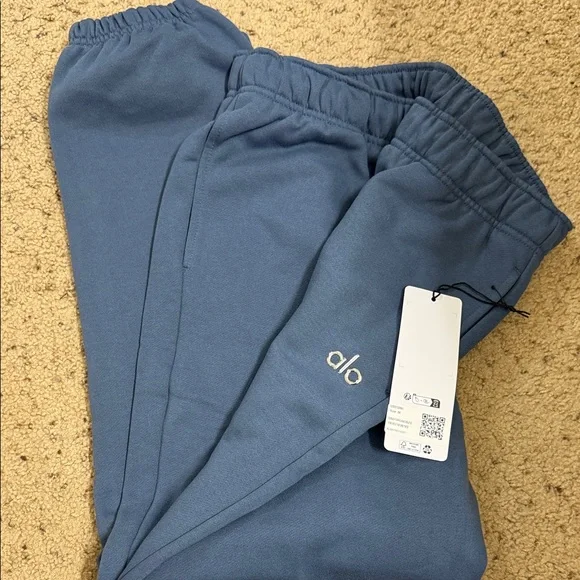 Alo Blue Jogger Pants - Picture 1 of 1